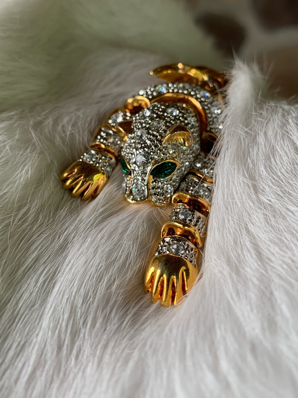 Vintage Articulated Rhinestone Panther Brooch Pave Leopard Shoulder Pin
